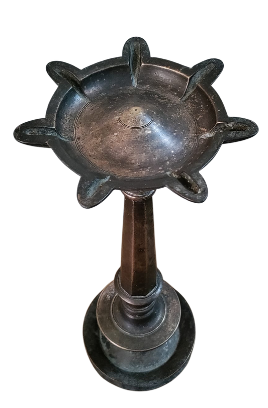 Seven-wick Lamp