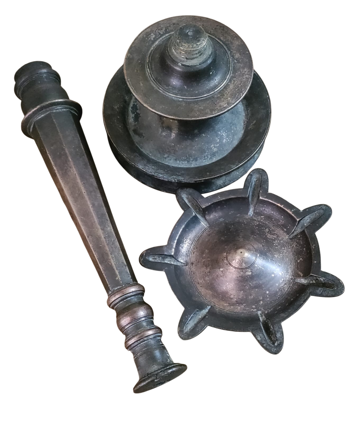 Seven-wick Lamp
